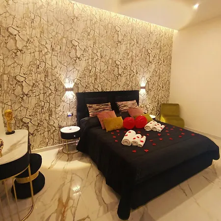 Luxury House Centro Apartamento Nápoles