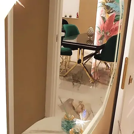 Luxury House Centro شقة نابولي