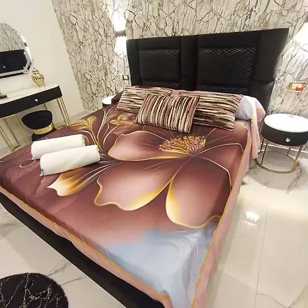 Luxury House Centro Apartamento *
