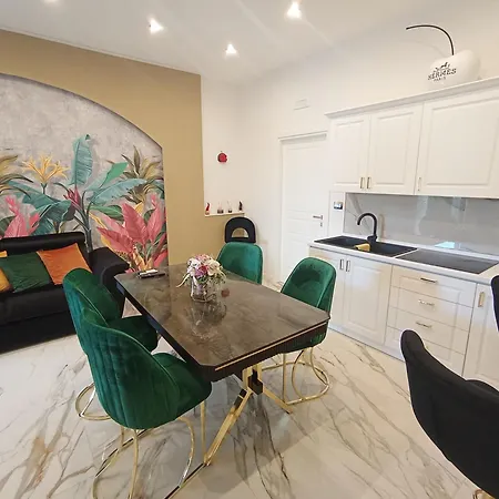 Luxury House Centro * Napoli