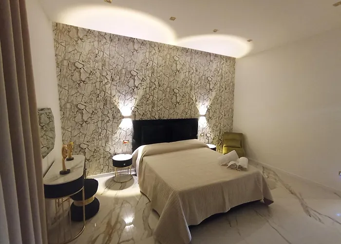 Luxury House Centro Napoli